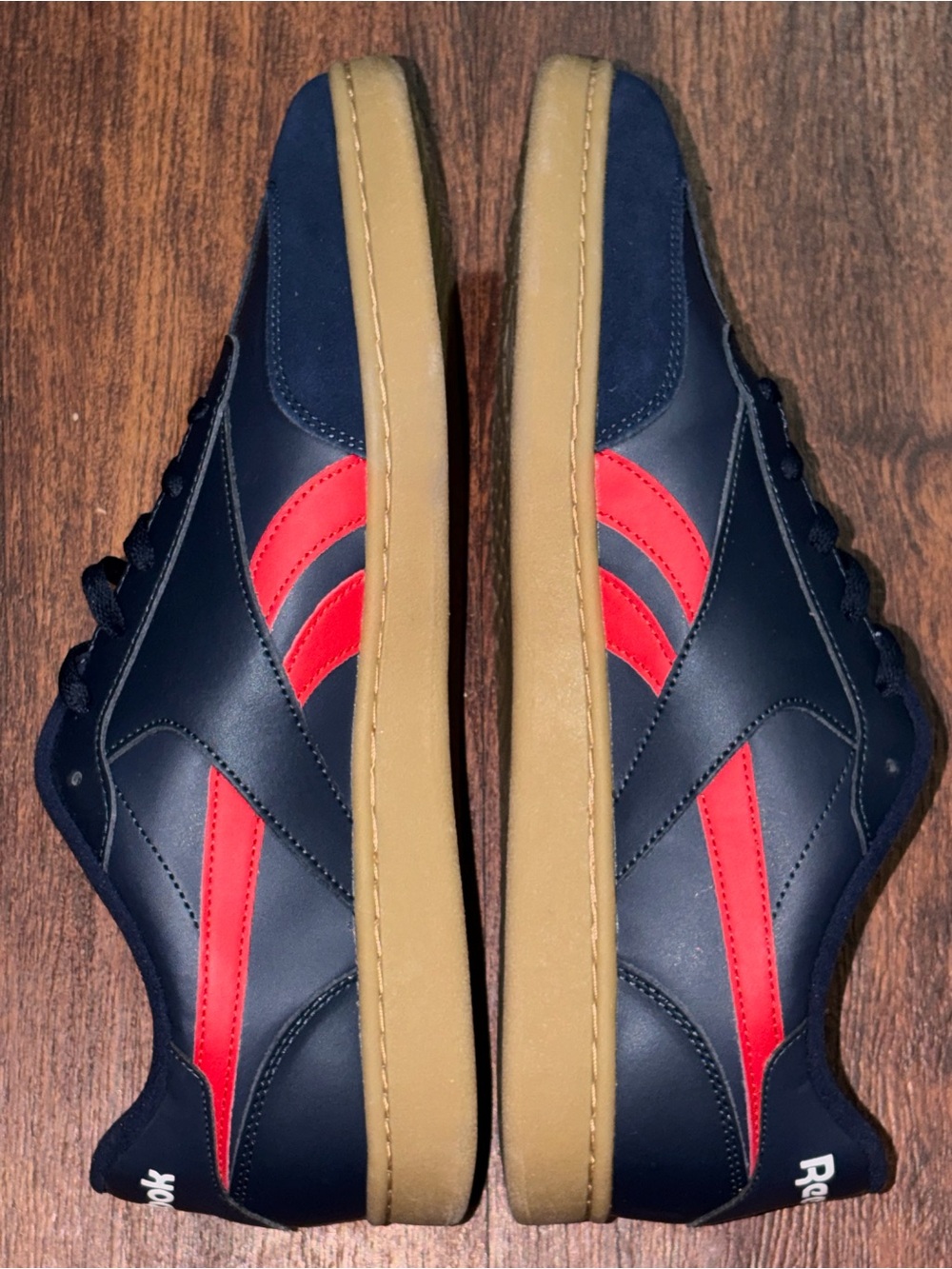 Reebok size 12 - Picture 8 of 12